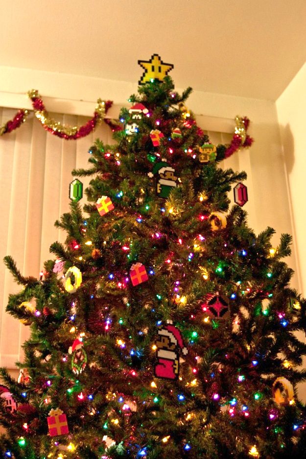 nintendo_christmas_tree